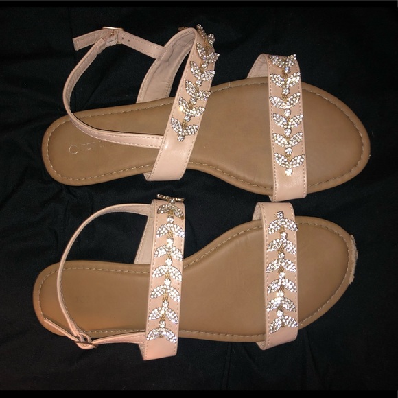 Sparkly Nude Sandals ✨ - Picture 2 of 6